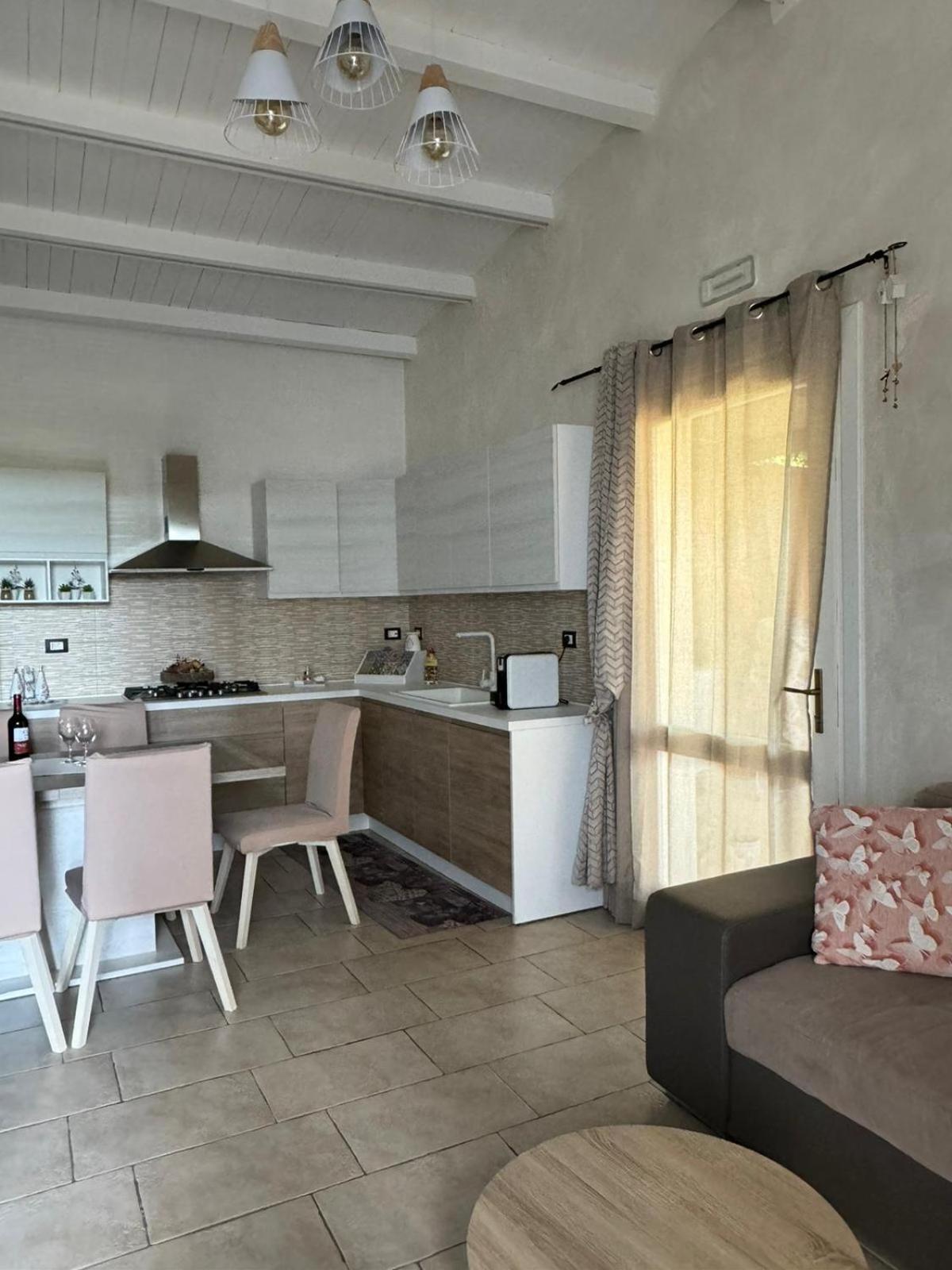 Desiree Casa Vacanze Avola Buitenkant foto